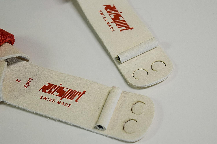 Reisport Buckle Grips Optimize Your Gymnastic Performance! by