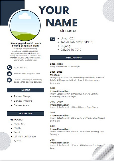 BLUE AND WHITE RESUME graphic design