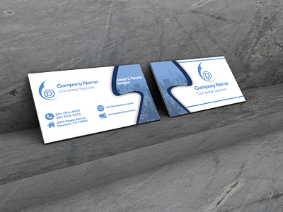 Eye-catchy blue business card design.